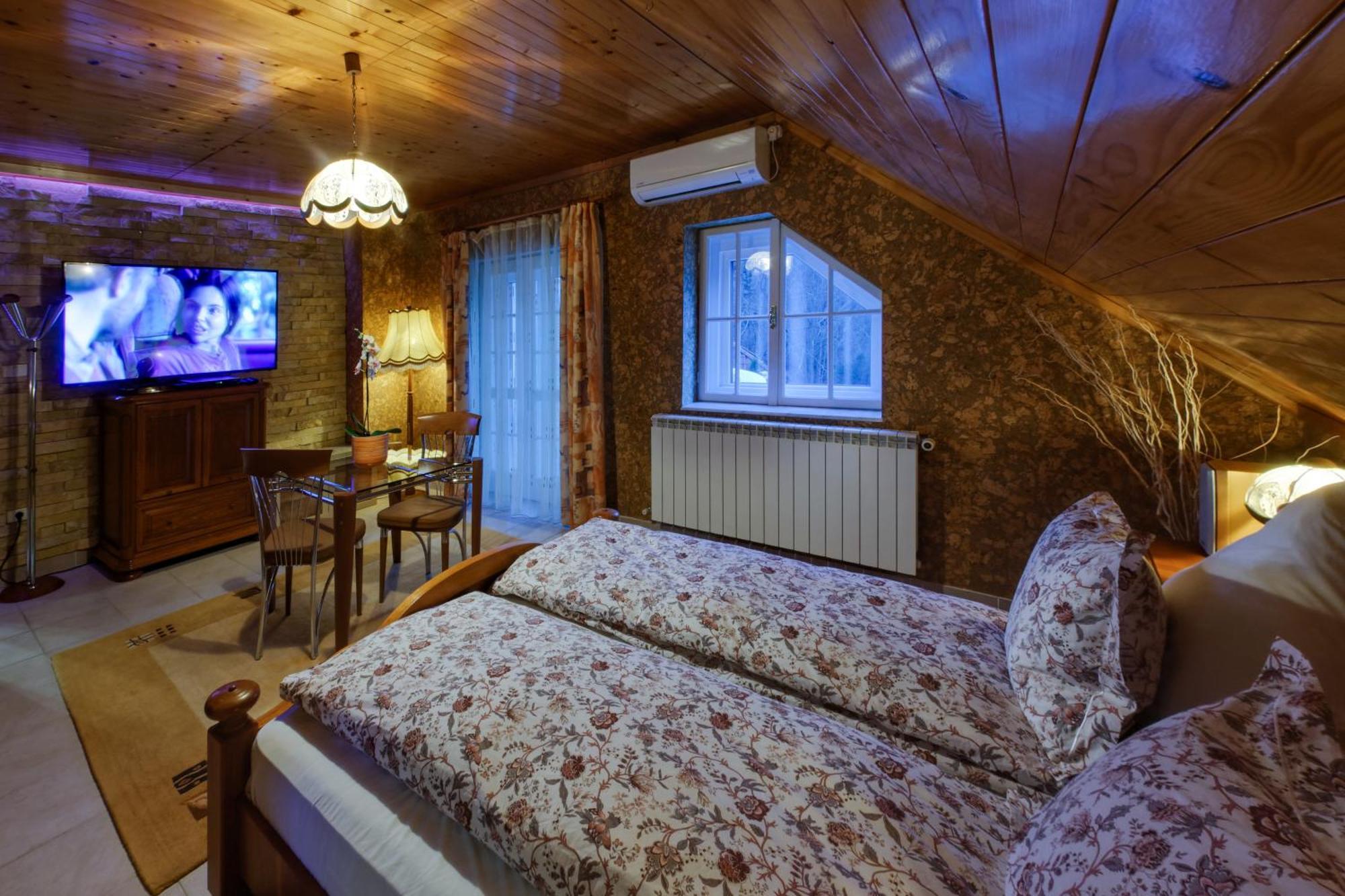 Boutique Hotel Forest Retreat (Adults Only) Busteni Exterior photo