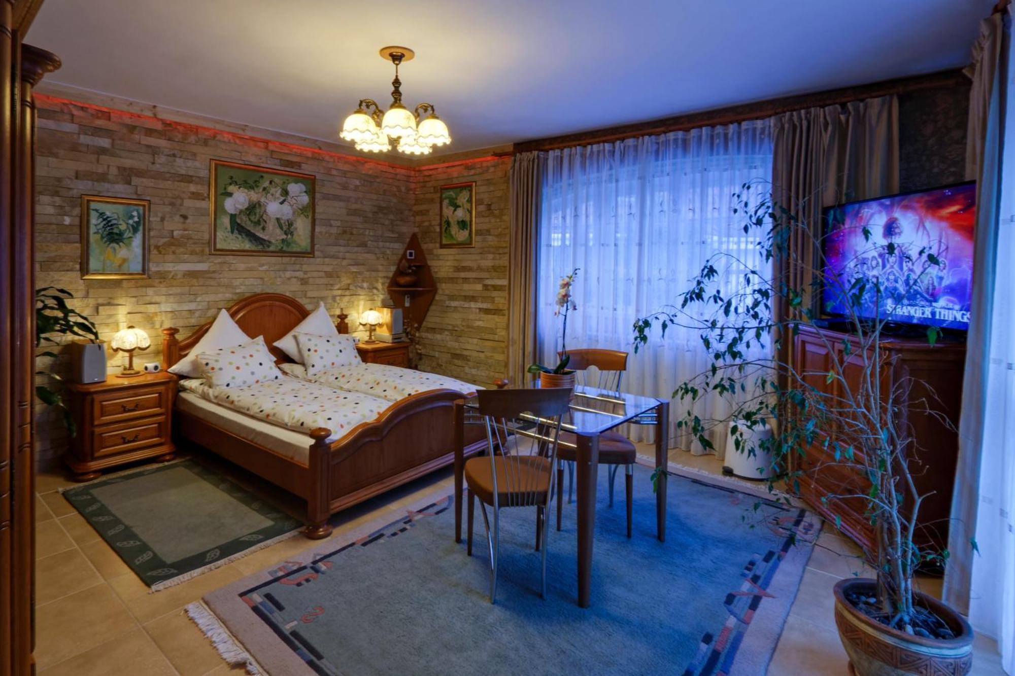 Boutique Hotel Forest Retreat (Adults Only) Busteni Exterior photo